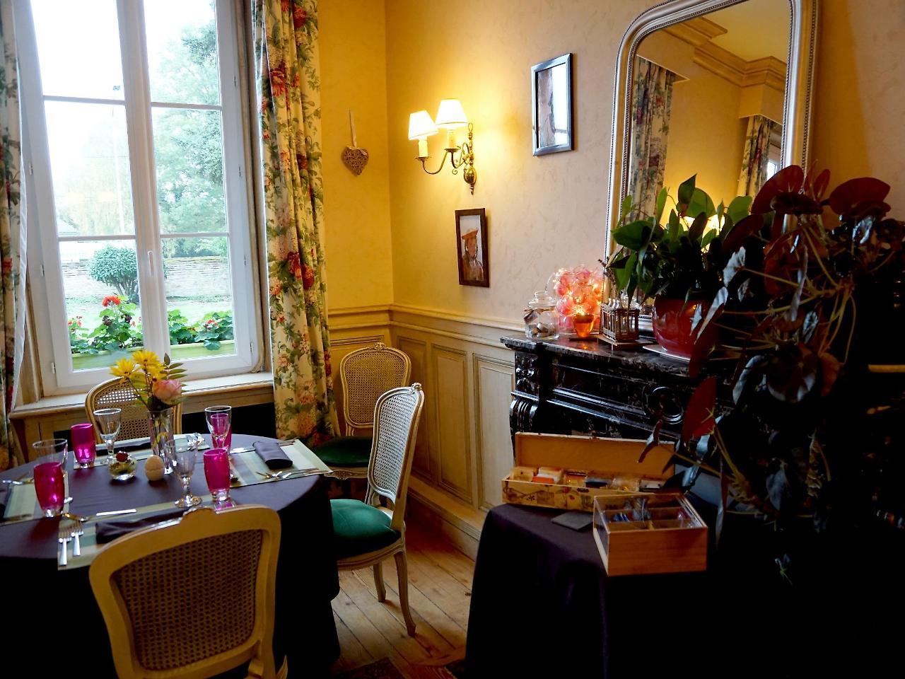 Hotel Restaurant La Sauldraie 살브리스 외부 사진
