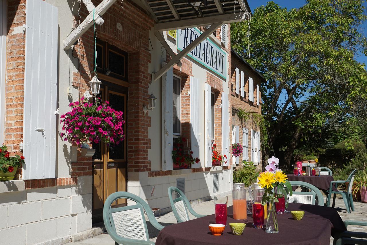 Hotel Restaurant La Sauldraie 살브리스 외부 사진