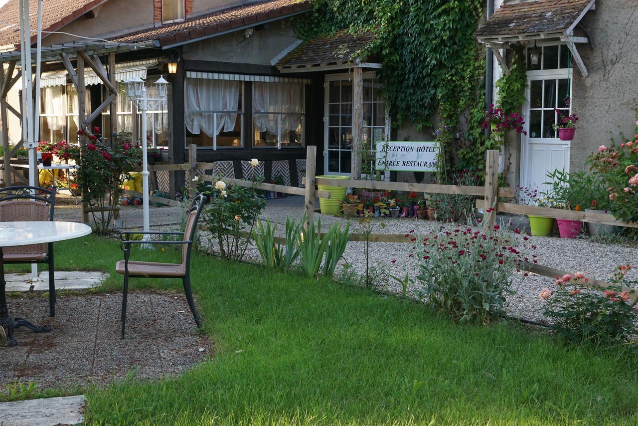 Hotel Restaurant La Sauldraie 살브리스 외부 사진