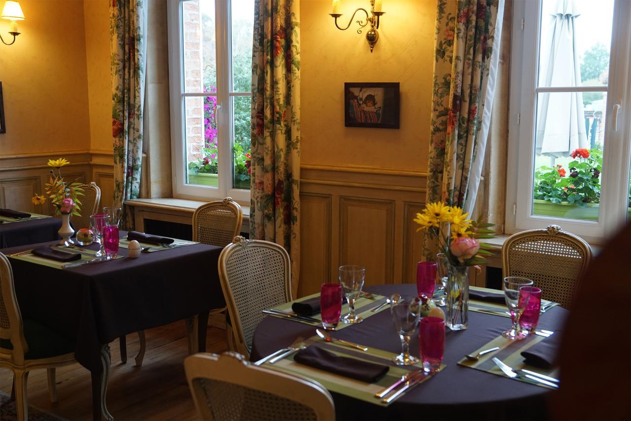 Hotel Restaurant La Sauldraie 살브리스 외부 사진