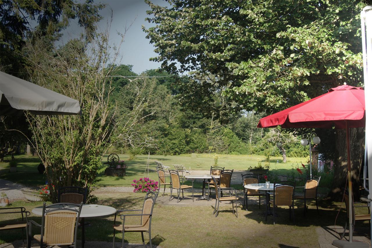 Hotel Restaurant La Sauldraie 살브리스 외부 사진